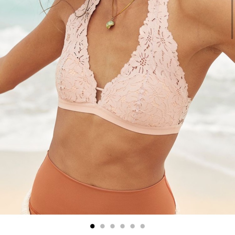 BRAND NEW Aerie Palm Lace Halter Padded Bralette